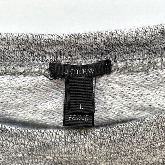 ⭐️J crew crew neck cotton sweatshirt - Picture 9 of 9